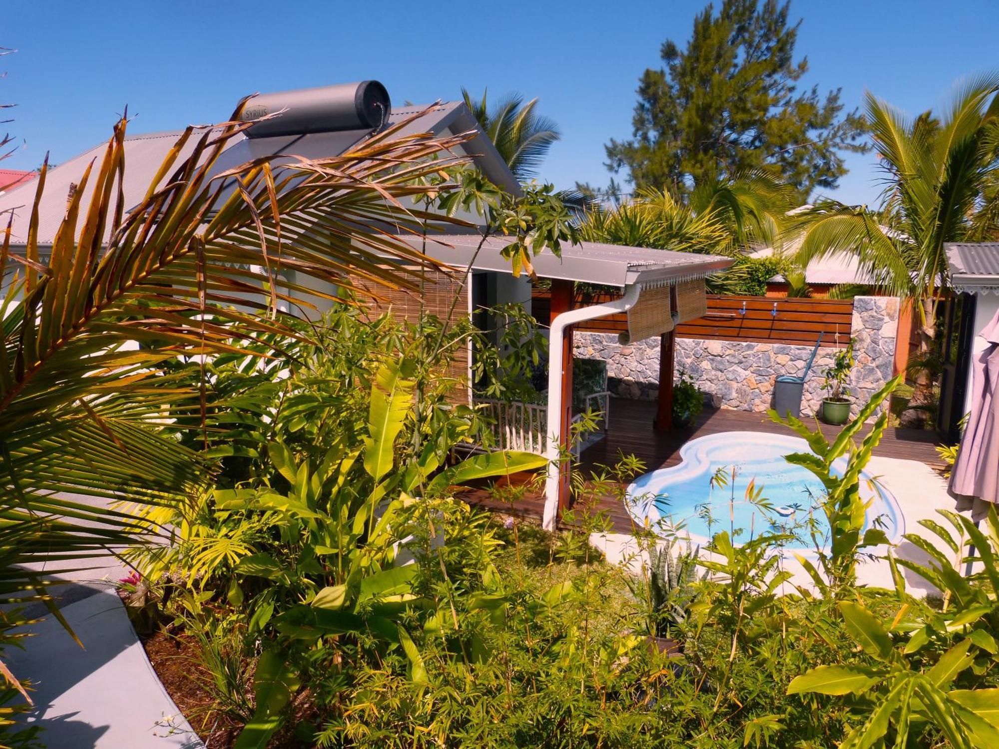 Bungalow Citronnelle Saint Pierre Extérieur photo